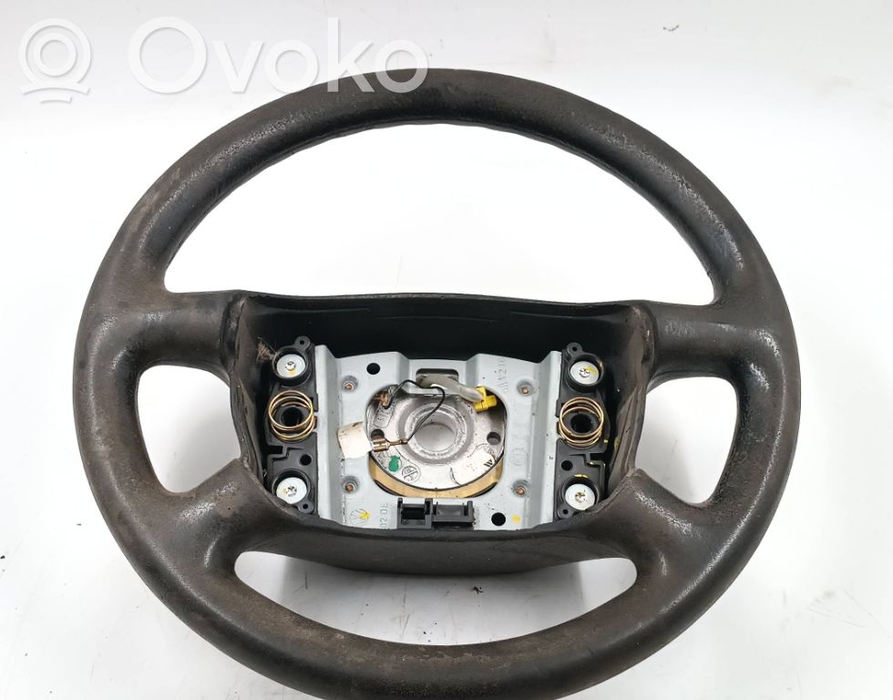 Volkswagen PASSAT B5 Ohjauspyörä 