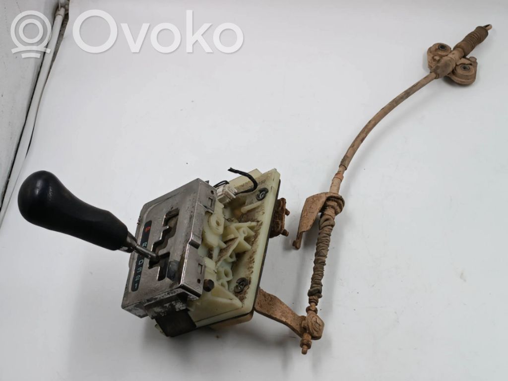 Subaru Legacy Gear shifter/selector 