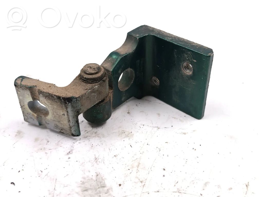 Audi A4 S4 B5 8D Front door upper hinge 