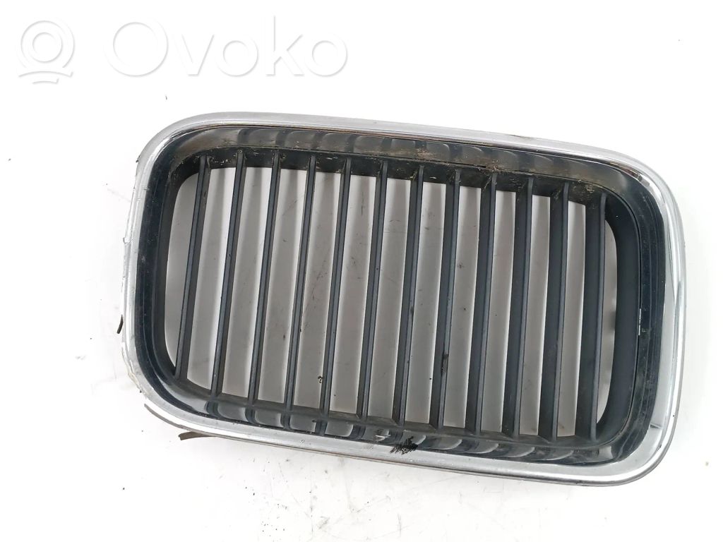 BMW 3 E36 Front grill 