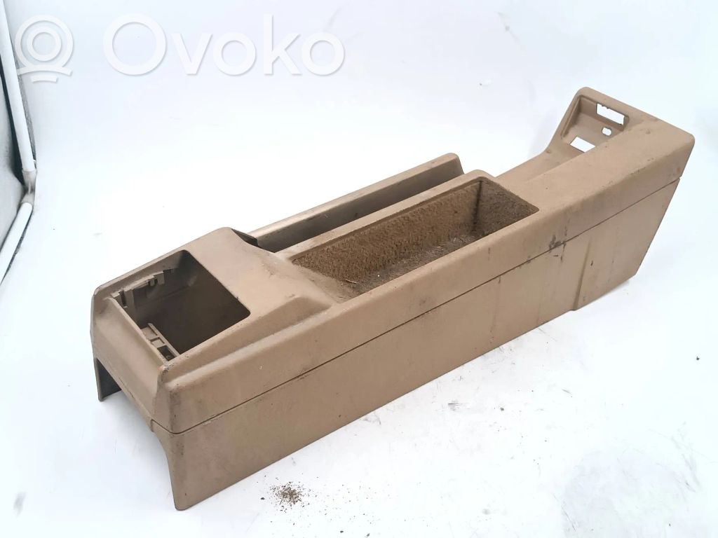 Audi 80 90 B3 Centrinė konsolė 