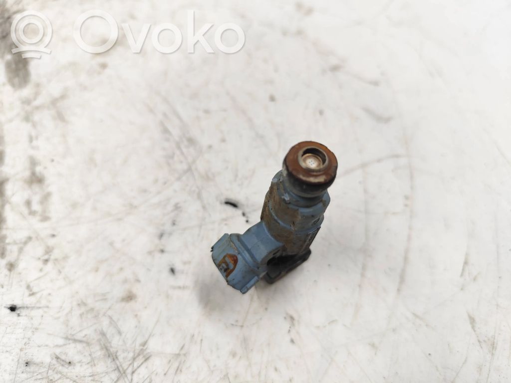 KIA Sorento Inyector de combustible 