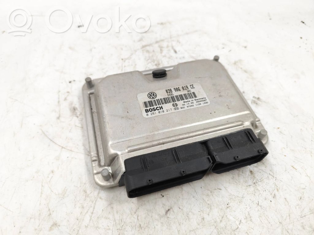 Engine control unit/module   038906019CE,28SA4307,0281010217