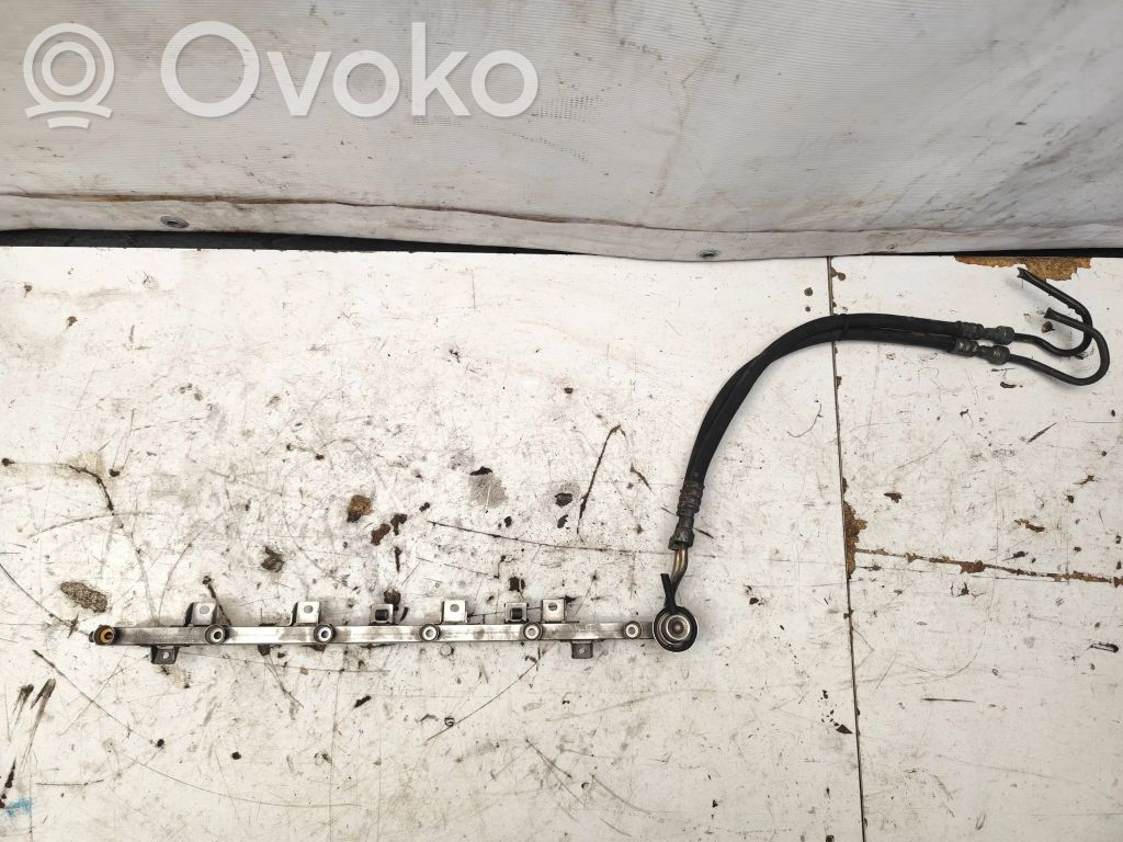 BMW 5 E39 Fuel main line pipe 