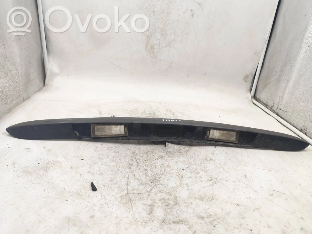 Renault Modus Trunk door license plate light bar 