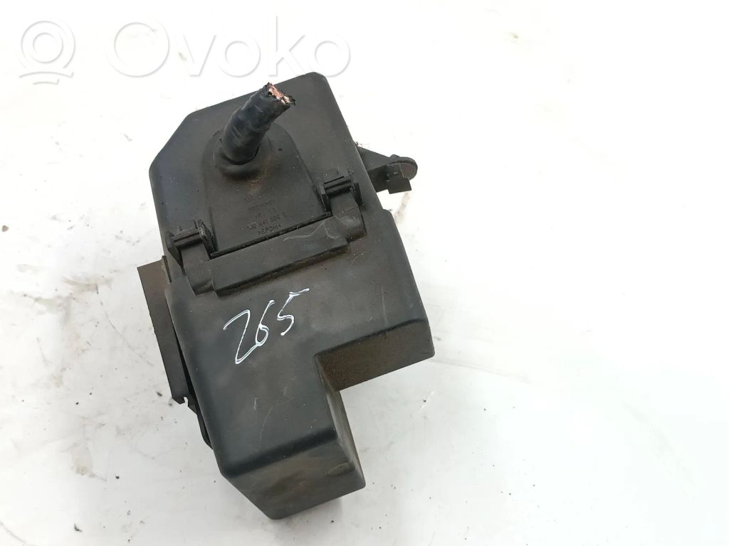 Skoda Octavia Mk1 (1U) Sulakemoduuli 