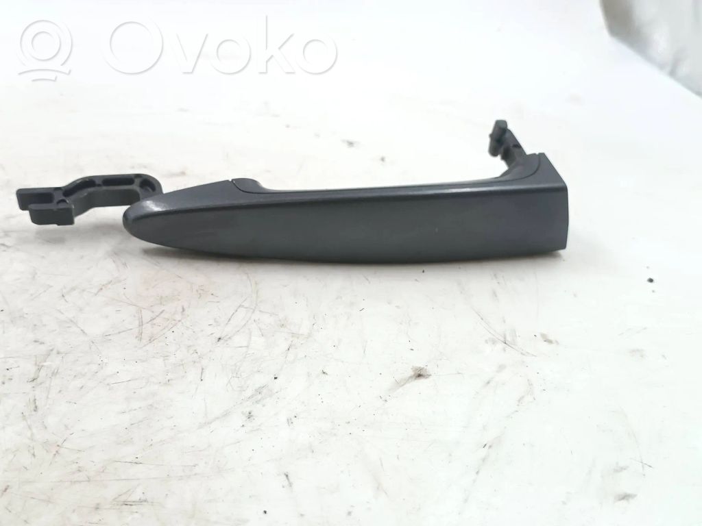 Manecilla externa puerta trasera   E9XR5