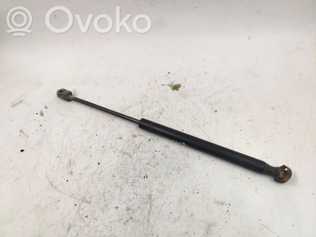 Amortyzator klapy tylnej bagażnika   F1550N,GS0044