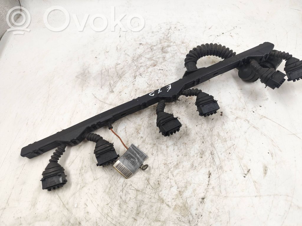 BMW 5 E39 High voltage cable 