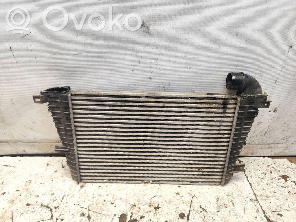 Opel Zafira B Interkūlerio radiatorius 