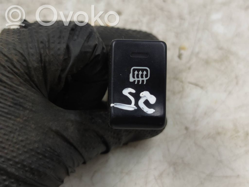 Subaru Forester SG Windscreen/window heater switch 
