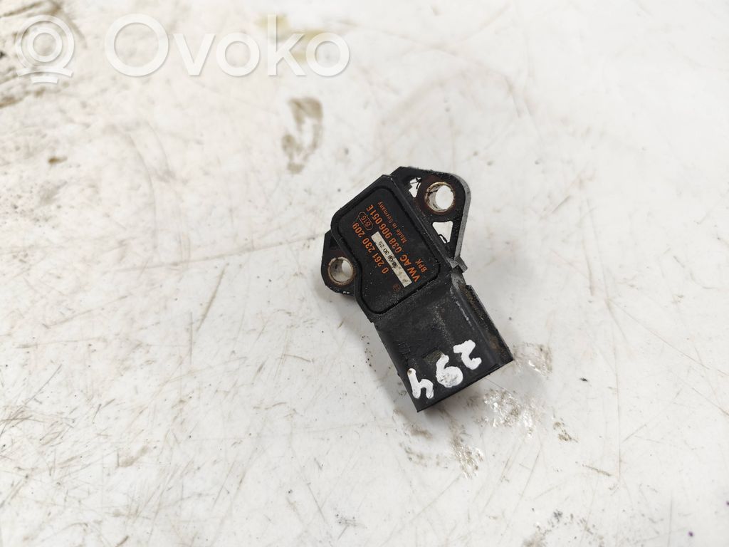Audi A4 S4 B8 8K Luftdrucksensor 