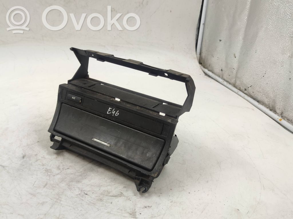 Car ashtray   8202178,APSJD,307090100,307110100,ABSPC