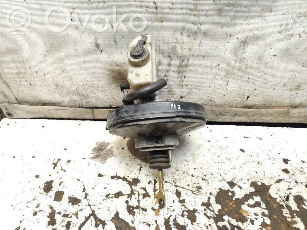 BMW 3 E46 Brake booster 