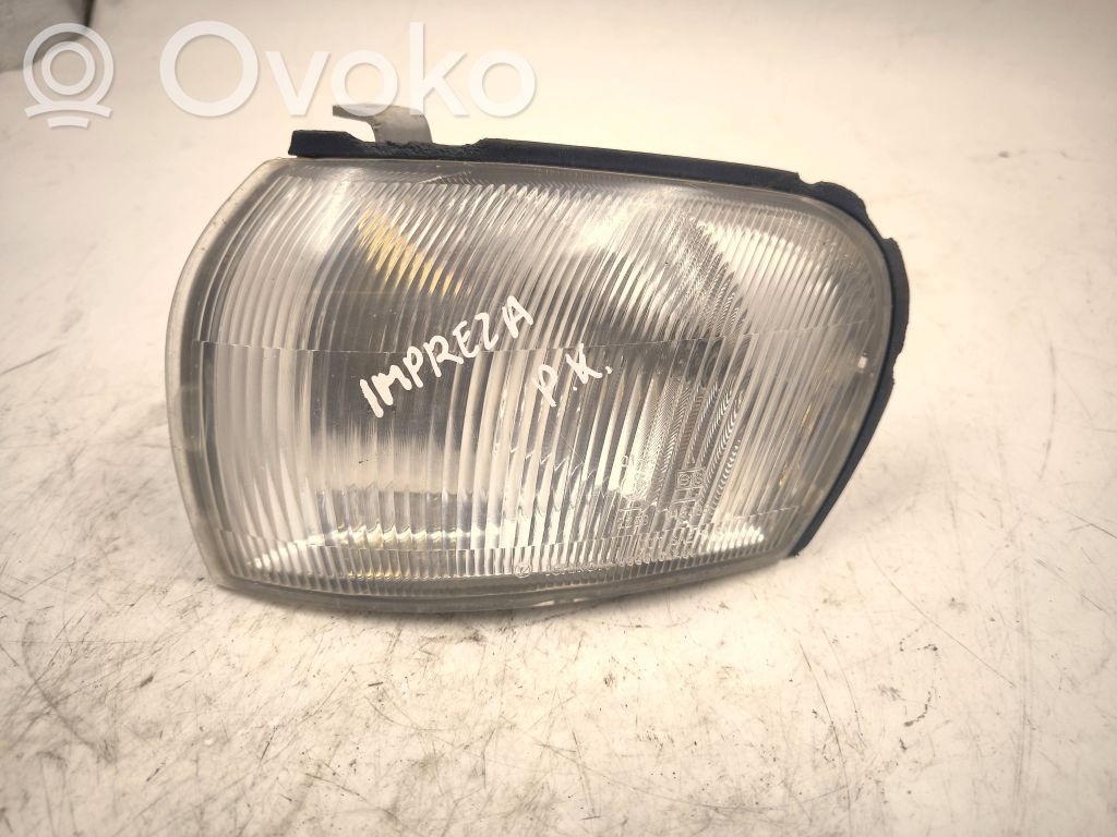 Subaru Impreza I Front indicator light 