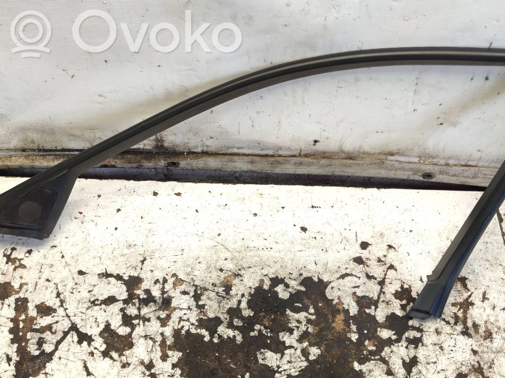 BMW 5 E60 E61 Front door glass trim molding 