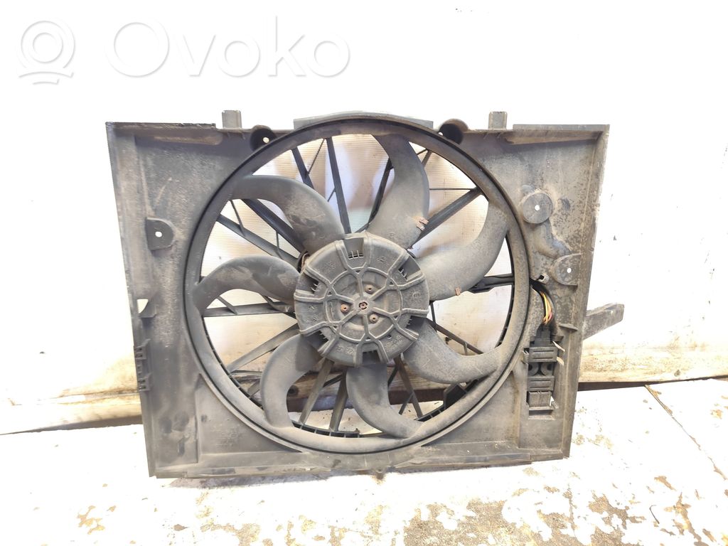 BMW 5 E60 E61 Elektrinis radiatorių ventiliatorius 