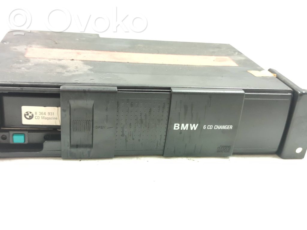 BMW 3 E46 CD/DVD keitiklis 