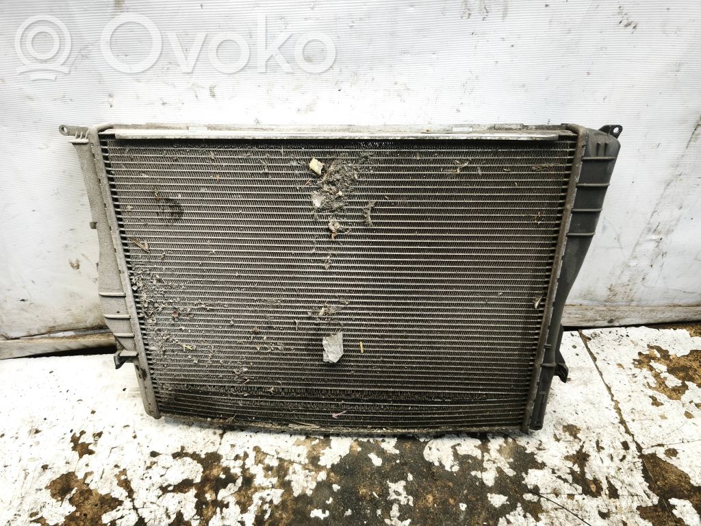 BMW 3 E92 E93 Coolant radiator 
