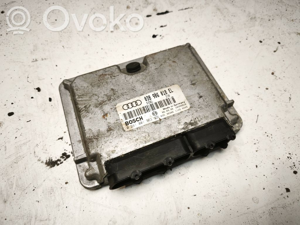 Audi A4 S4 B5 8D Engine control unit/module 