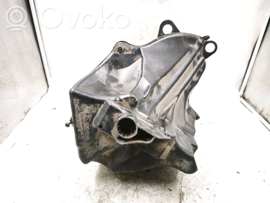 BMW 3 E90 E91 Air filter box 