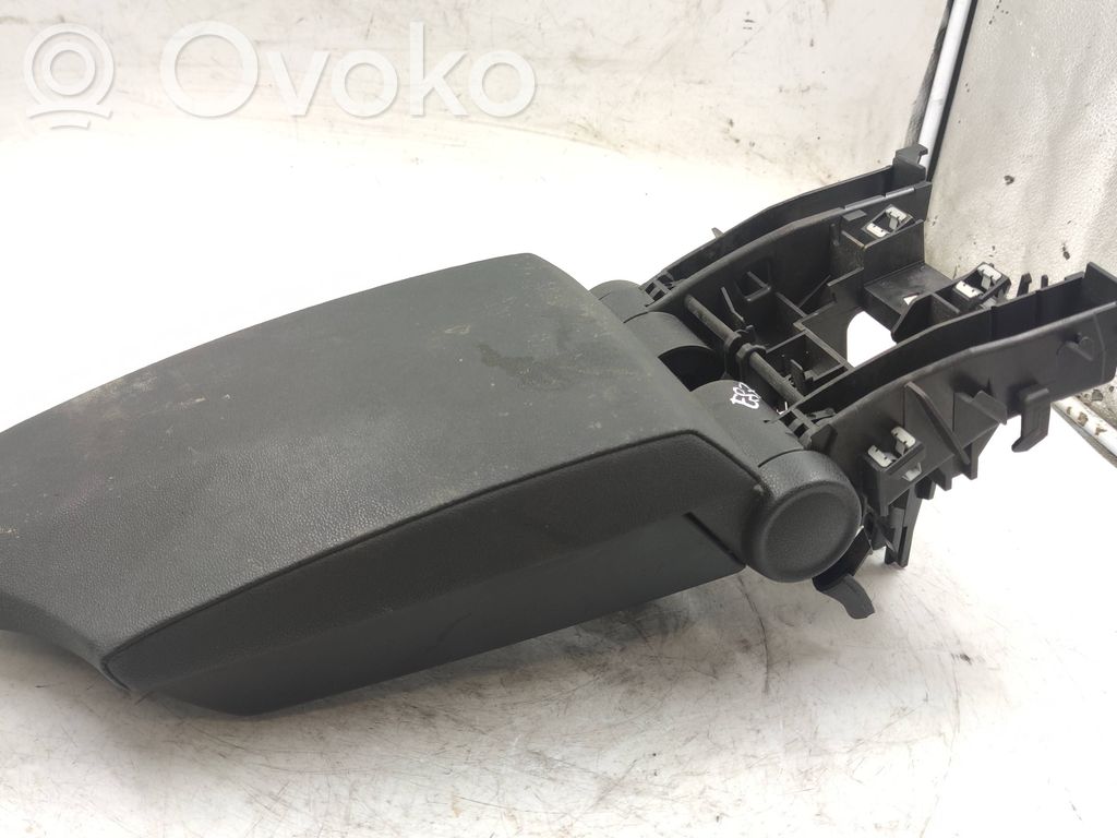 BMW 1 E81 E87 Armrest 