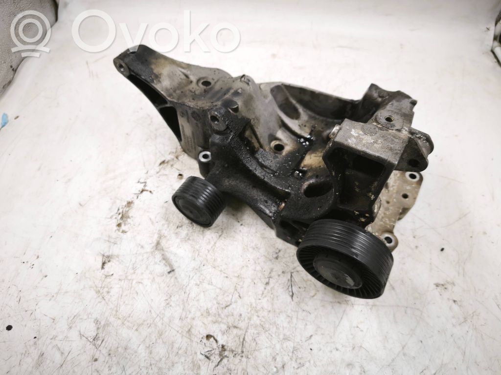 BMW 3 E90 E91 Mocowanie alternatora 