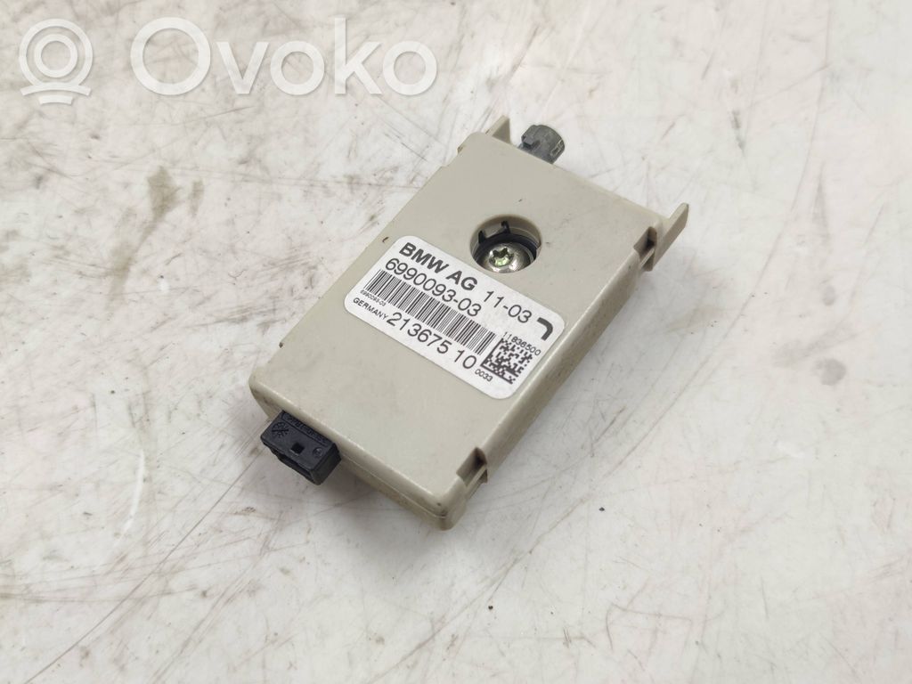 BMW X3 E83 Antenos stiprintuvas 
