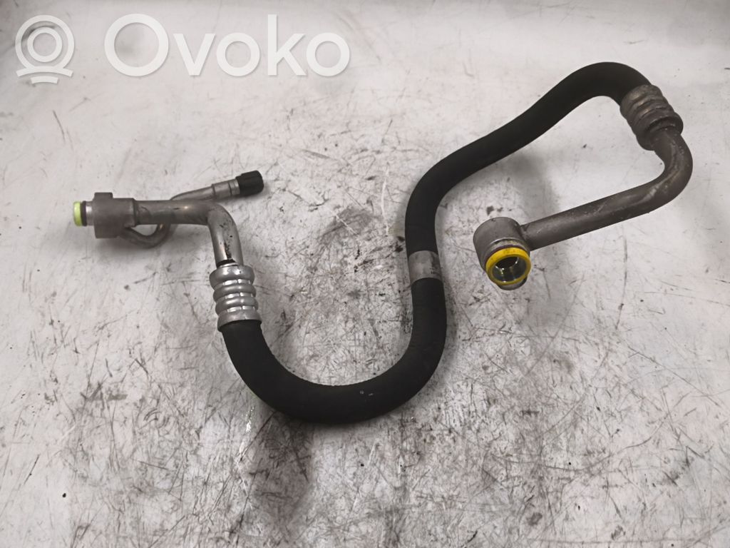 Air conditioning (A/C) pipe/hose   9232585
