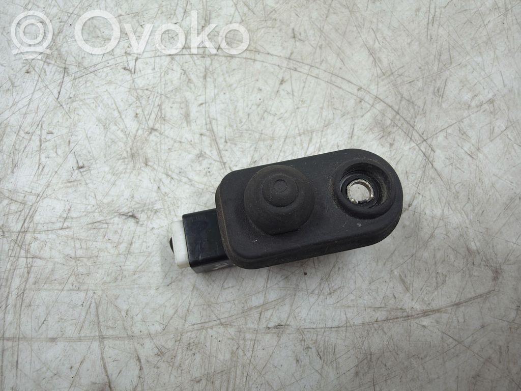 Mitsubishi Lancer X Rear door sensor 