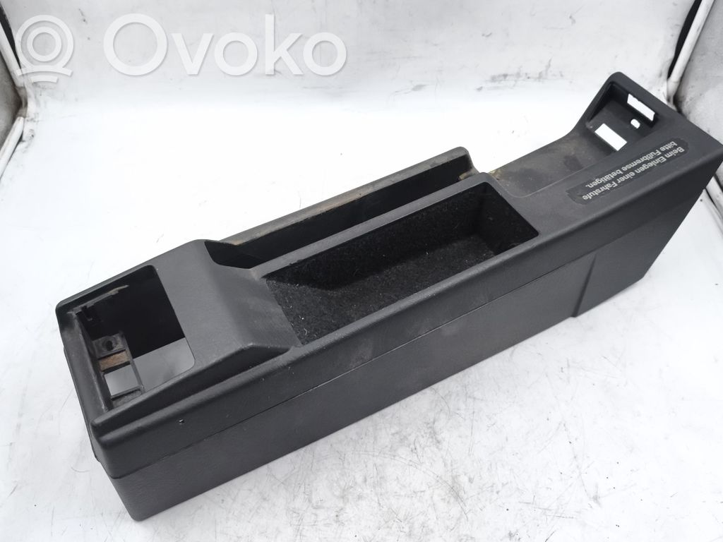 Audi 80 90 B3 Consola central 