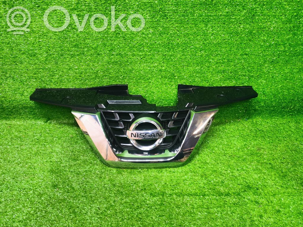 Nissan Juke I F15 Etusäleikkö 