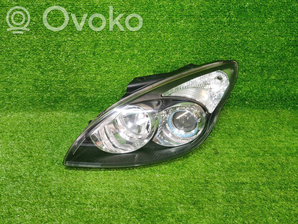 Hyundai i30 Scheinwerfer 