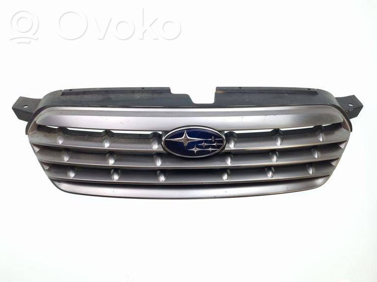 Subaru Outback Etupuskurin ylempi jäähdytinsäleikkö 