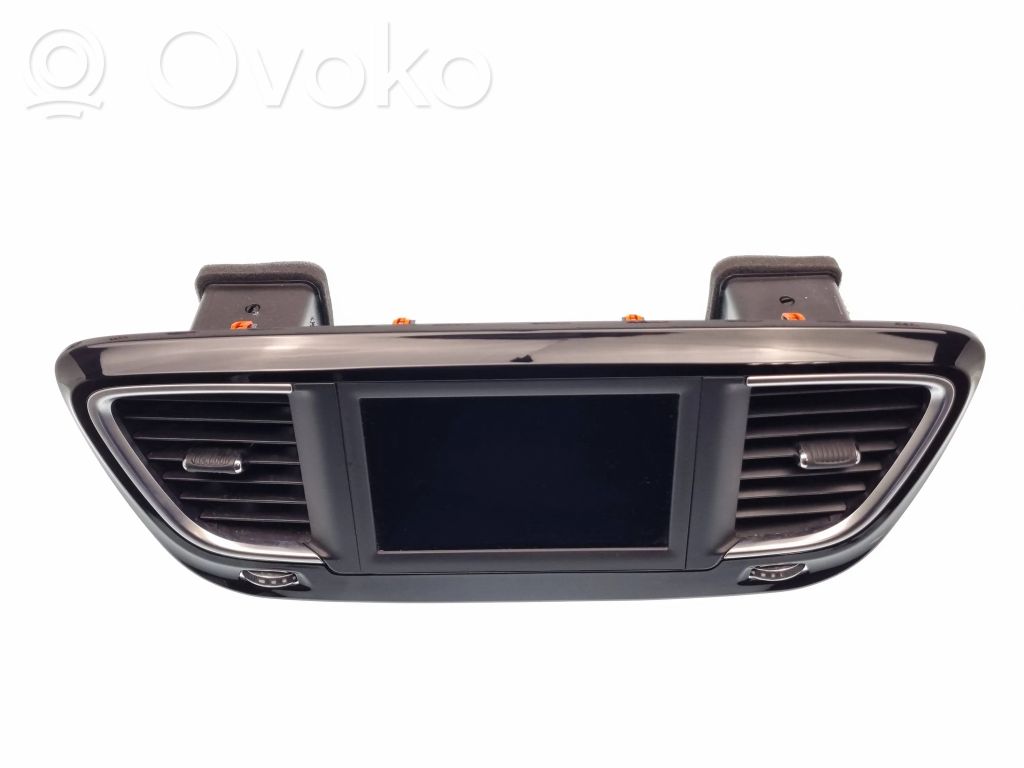 Chrysler Pacifica Screen/display/small screen 