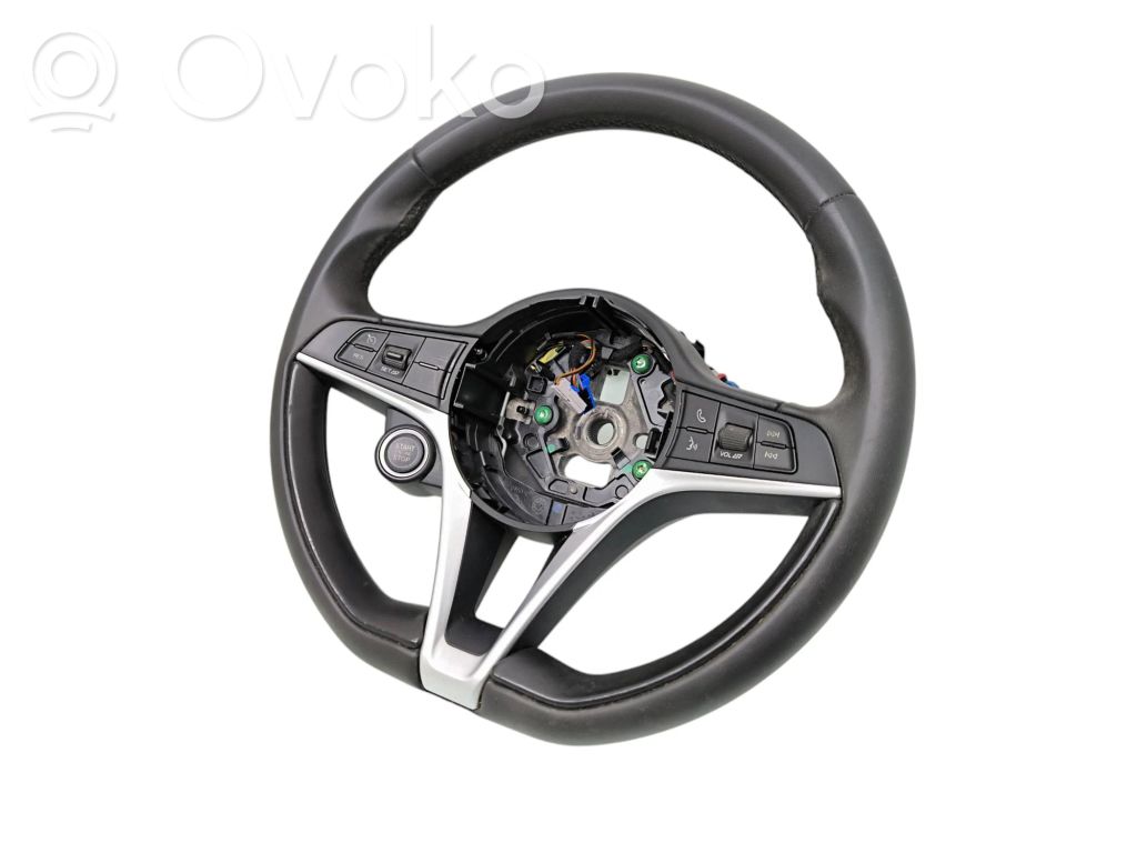 Alfa Romeo Giulia Steering wheel 