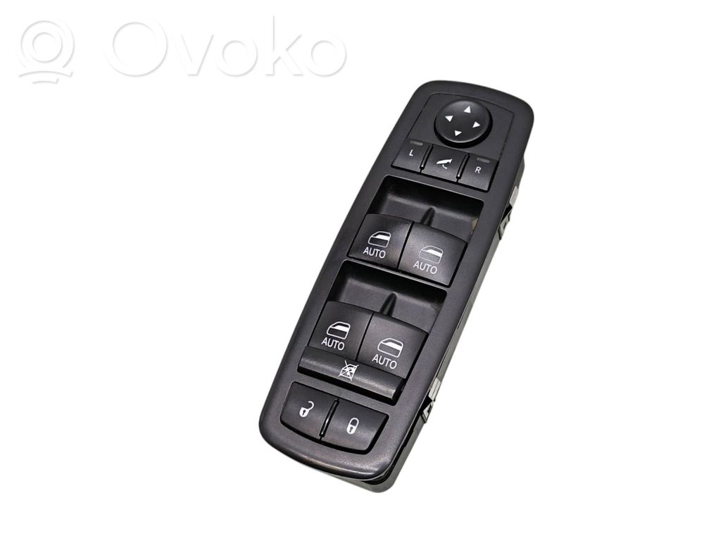 Chrysler Pacifica Electric window control switch 
