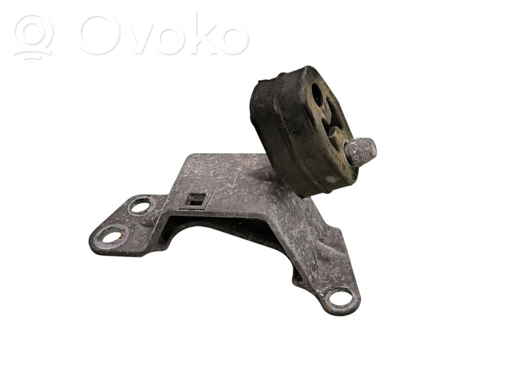 Chrysler Pacifica Muffler mount bracket/holder 
