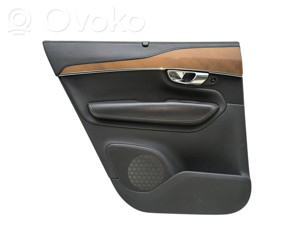 Volvo XC90 Boczki / Poszycie drzwi tylnych 