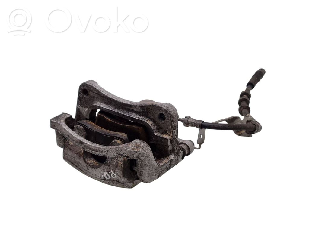 Volvo XC40 Front brake caliper 