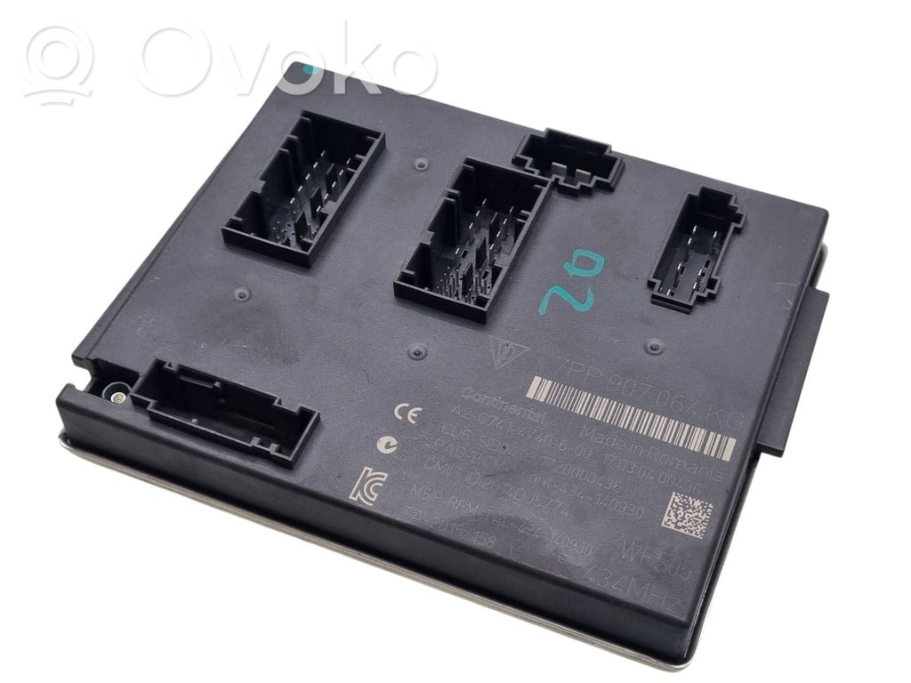 Porsche Cayenne (9Y0 9Y3) Central body control module 
