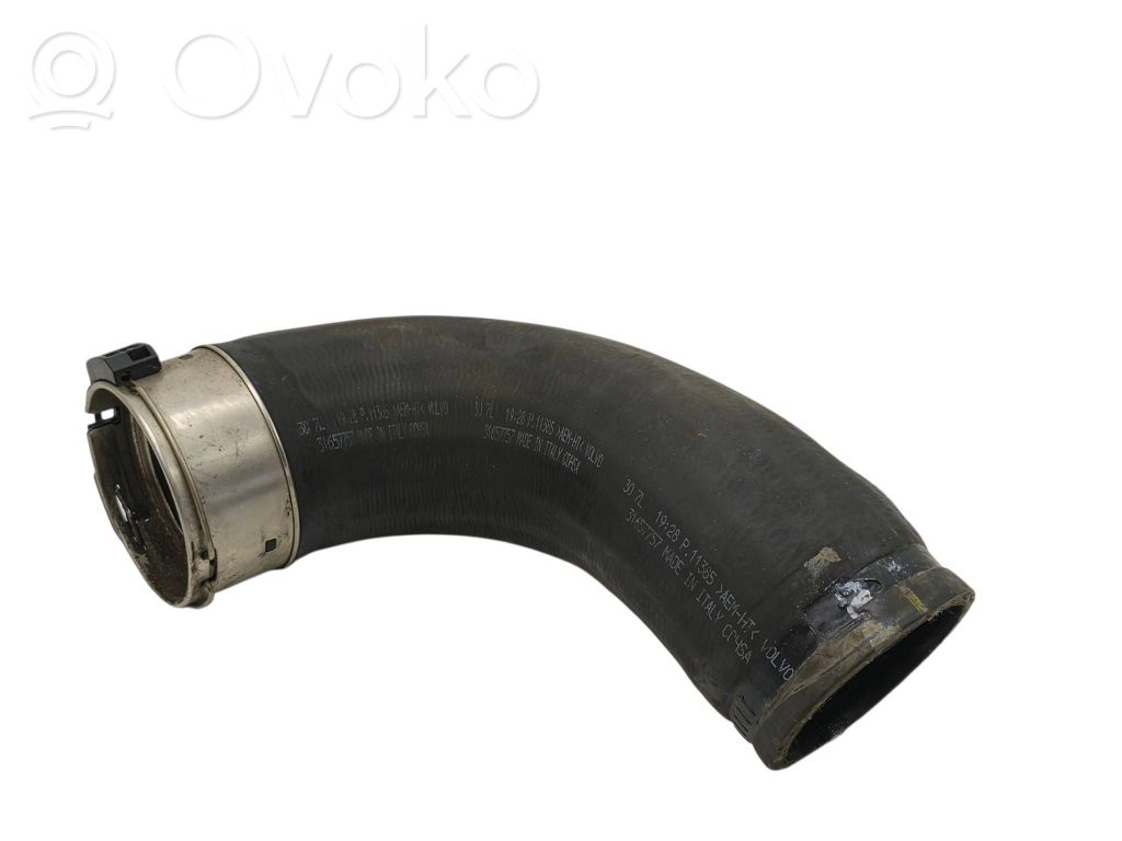 Volvo XC90 Manguera/tubo del intercooler 
