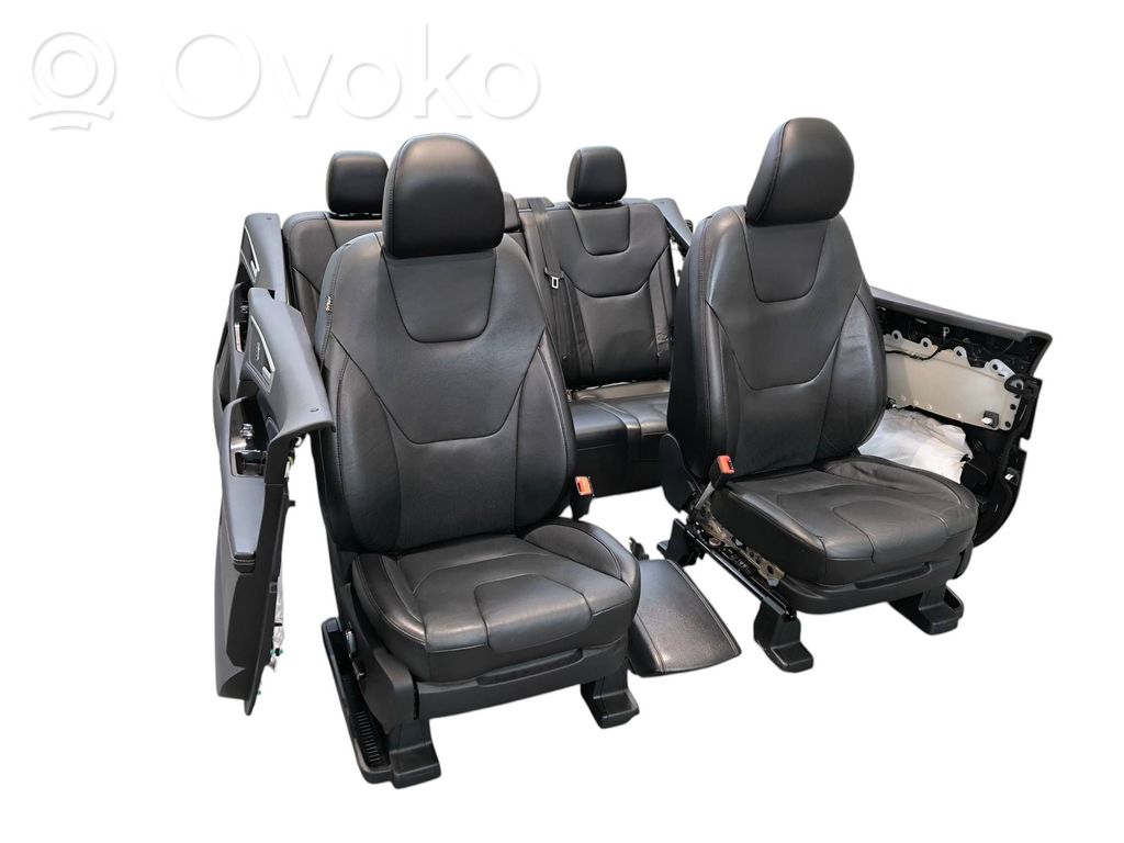 Juego interior   FT4A9661701,FT4A9661701BF,DS7T14C708AD,BU5T14B663,DS7T14C708,DU5A96600D56,FT4A9661700,FT4A9661700AG,FT4BR23756A,FT4BR23943