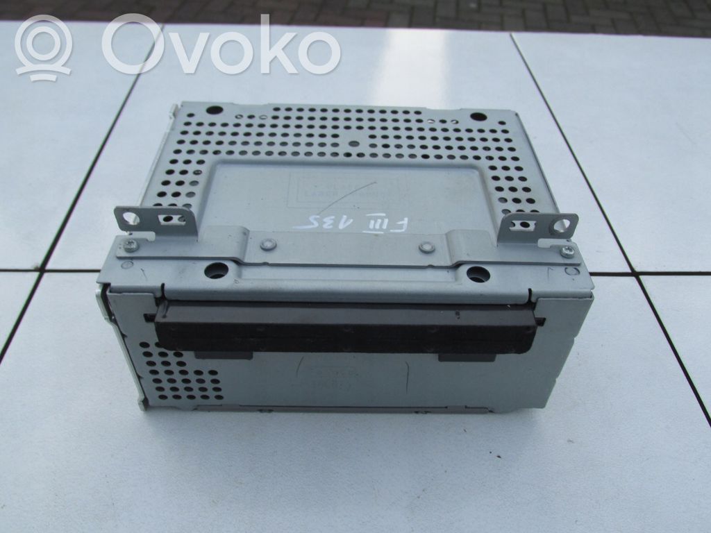 Ford Focus Radio/CD/DVD/GPS head unit 