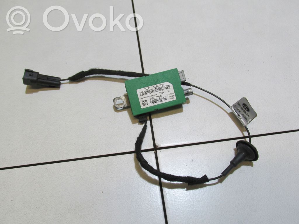 Jaguar X-Type Antenos stiprintuvas 