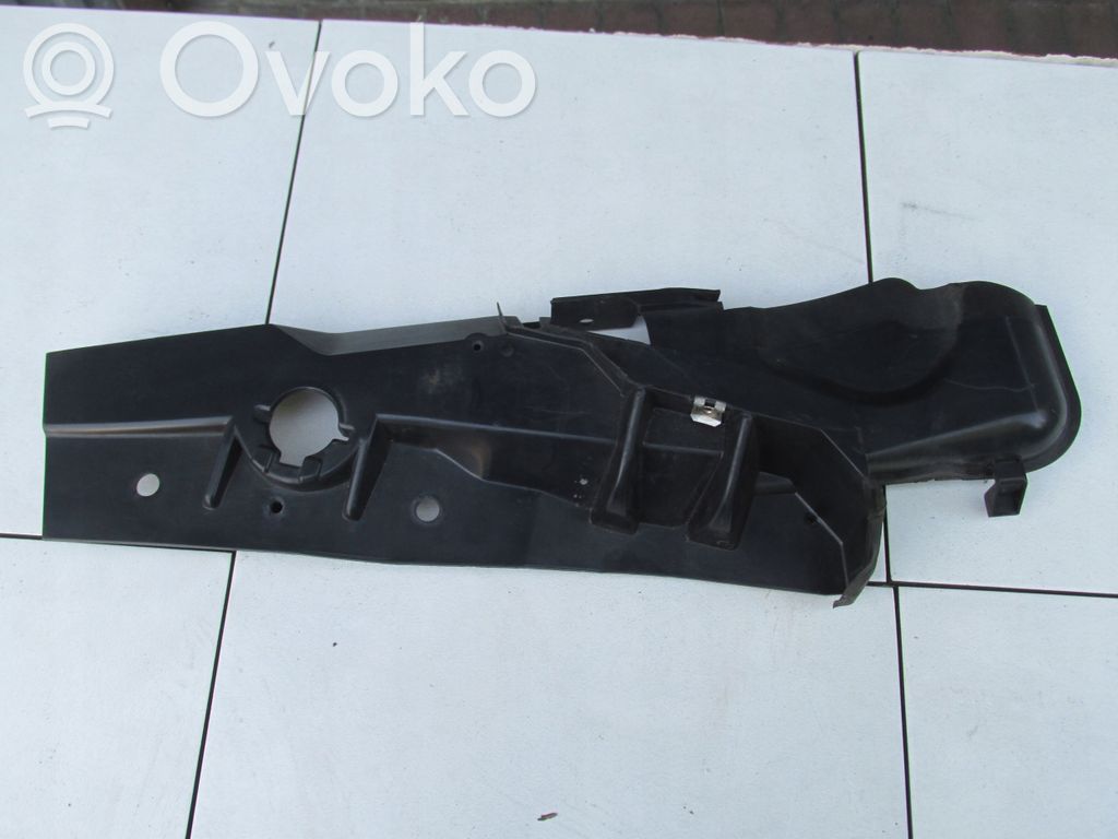 Ford C-MAX I Runko 