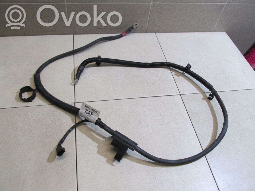 Ford C-MAX II Soporte para la bomba de ABS 