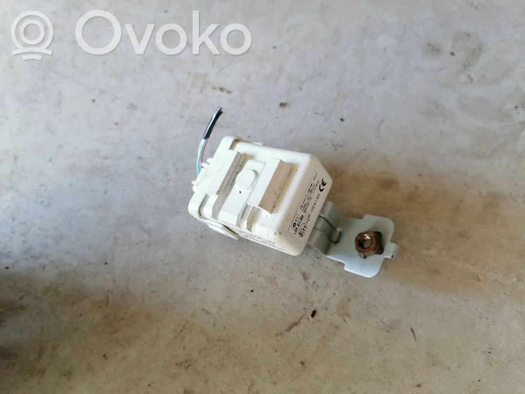 Suzuki Splash Door central lock control unit/module 