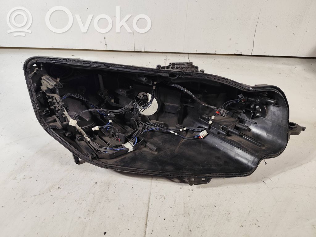 Audi A5 Headlight/headlamp 