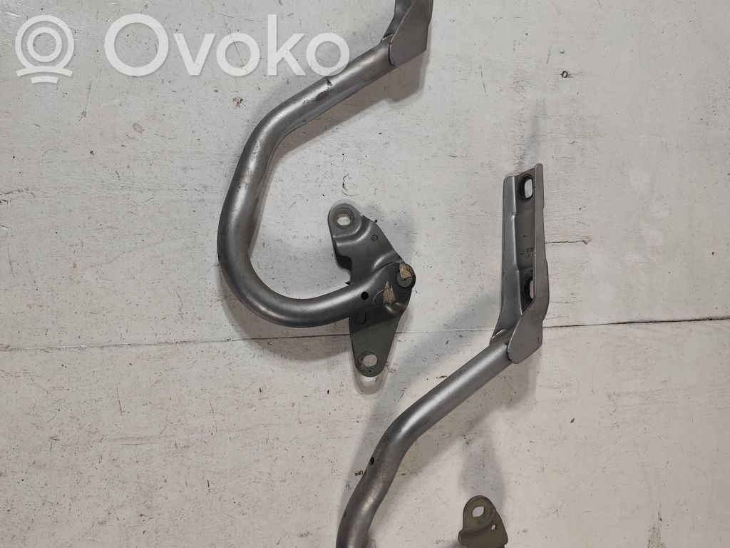 Opel Zafira C Balamale capotă 